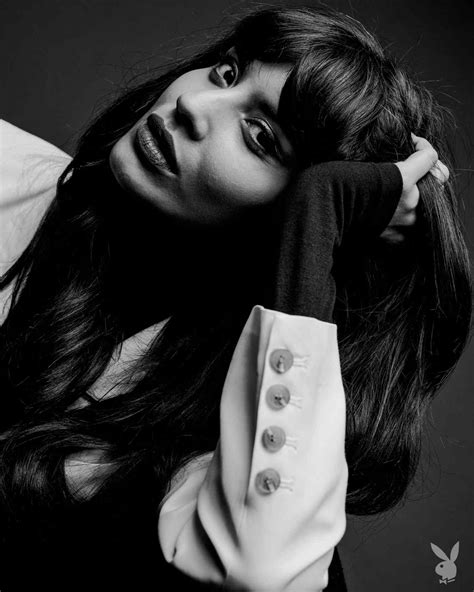 Jameela Jamil Unretouched in a Playboy Magazine。